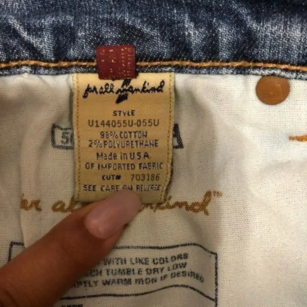 7 for All Mankind "Boy Cut" 4-Button Fly Bootcut Jeans Size 29 - Picture 10 of 11